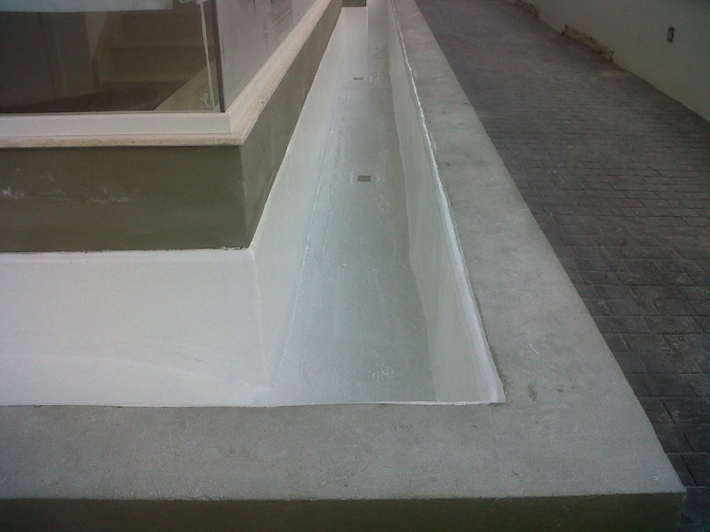 Wall and Floor Coating with Fiberglass
